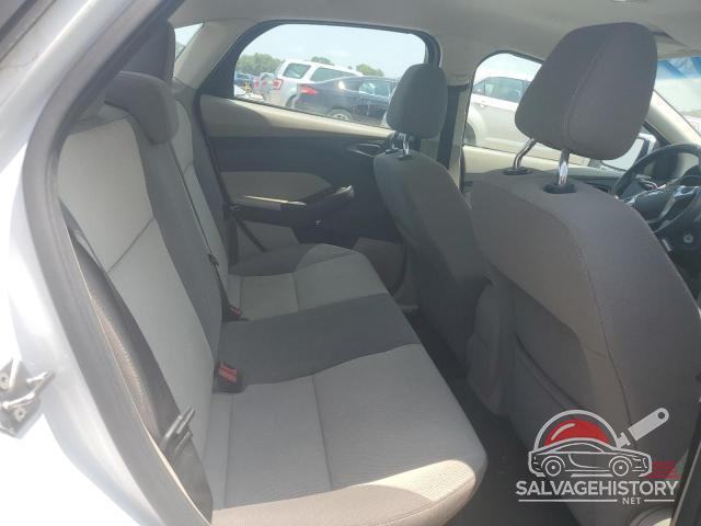 1FAHP3F20CL387389 2012 FORD FOCUS photo no. 10