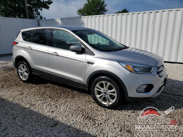 1FMCU0GD9HUB05825 2017 FORD ESCAPE photo no. 4