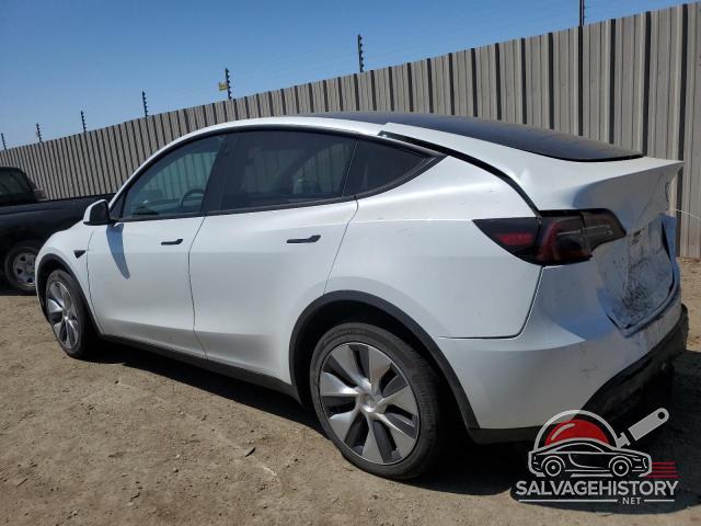 7SAYGDEEXPF660412 2023 TESLA MODEL Y photo no. 2