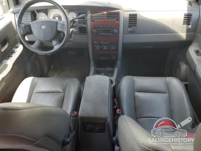 1D4HD48N45F616127 2005 DODGE DURANGO photo no. 8