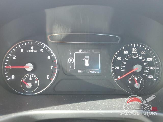 5XYPG4A32GG085325 2016 KIA SORENTO photo no. 9