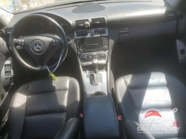 WDBRF40J65F721769 2005 MERCEDES-BENZ C-CLASS photo no. 8