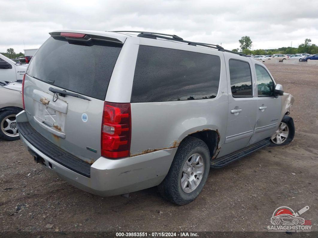 1GNUKJE33AR245965 2010 CHEVROLET SUBURBAN photo no. 4