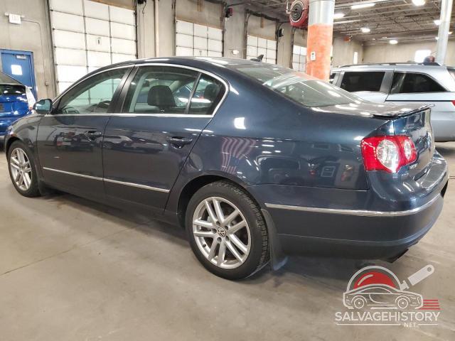 WVWEK73CX8E185543 2008 VOLKSWAGEN PASSAT photo no. 2