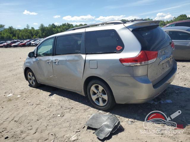5TDKK3DC4DS308381 2013 TOYOTA All Models photo no. 2