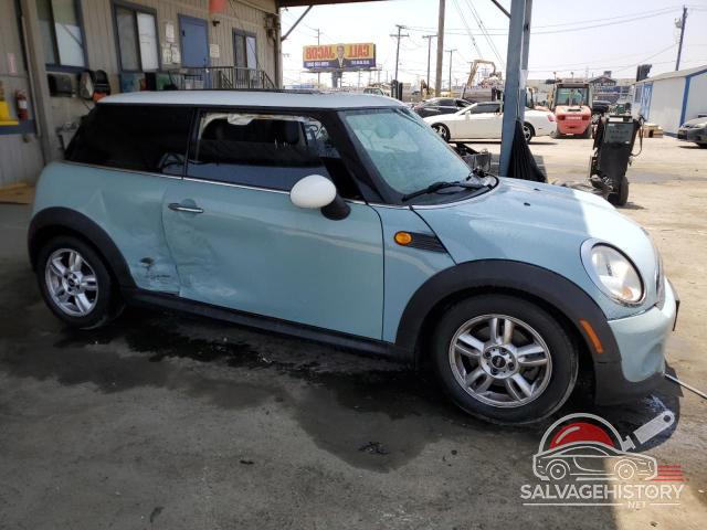 WMWSU3C54BT098230 2011 MINI COOPER photo no. 4