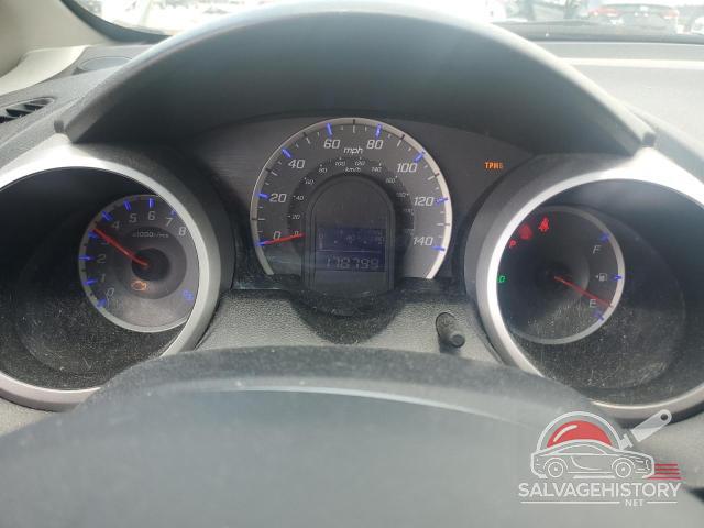 JHMGE8H34DC070651 2013 HONDA FIT photo no. 9