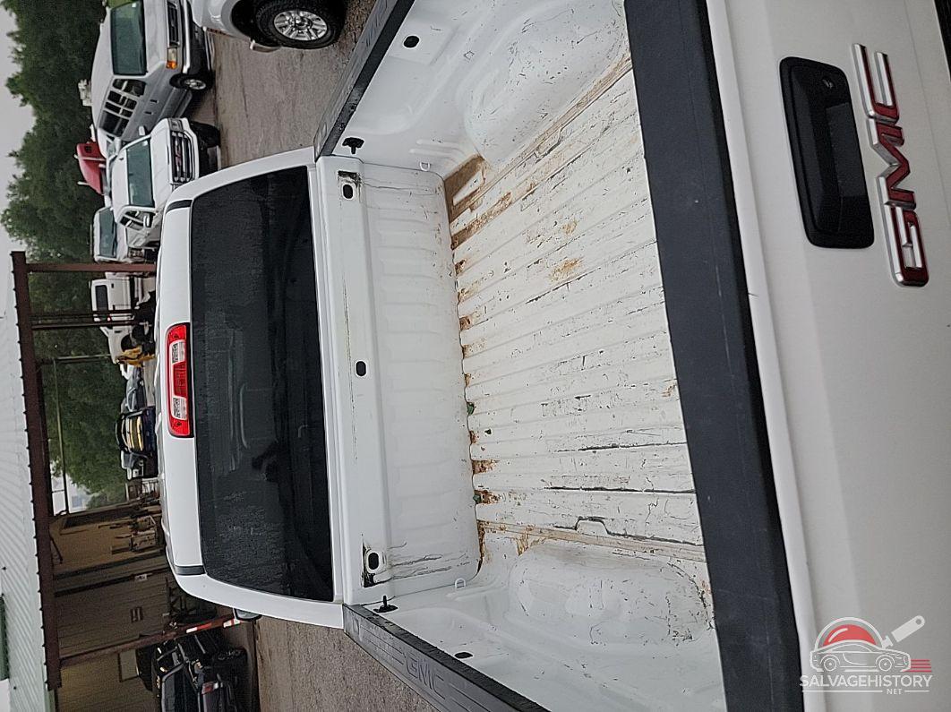 3GTU2MEC0JG561348 2018 GMC SIERRA photo no. 2