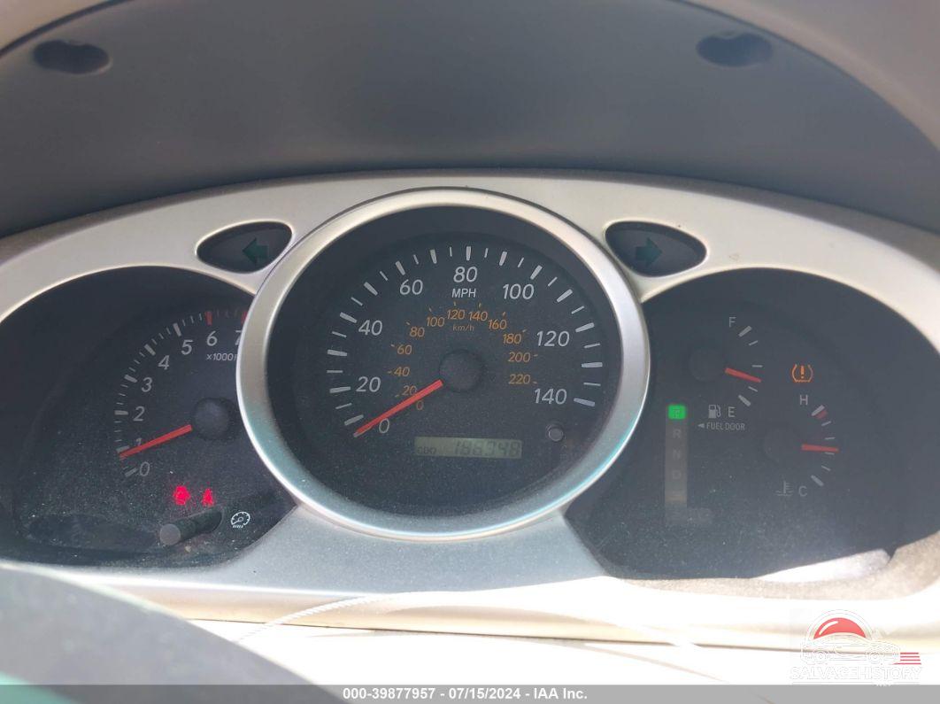 JTEEP21A250112869 2005 TOYOTA HIGHLANDER photo no. 7