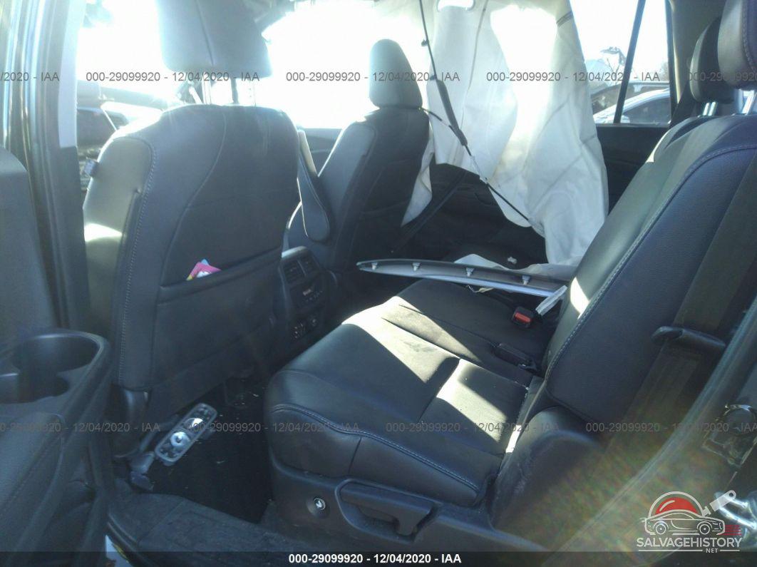 5FNYF6H91JB030599 2018 HONDA PILOT photo no. 8