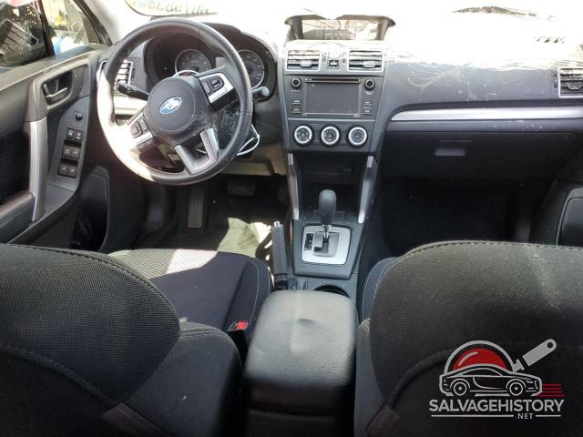 JF2SJAAC6JH523516 2018 SUBARU FORESTER photo no. 8