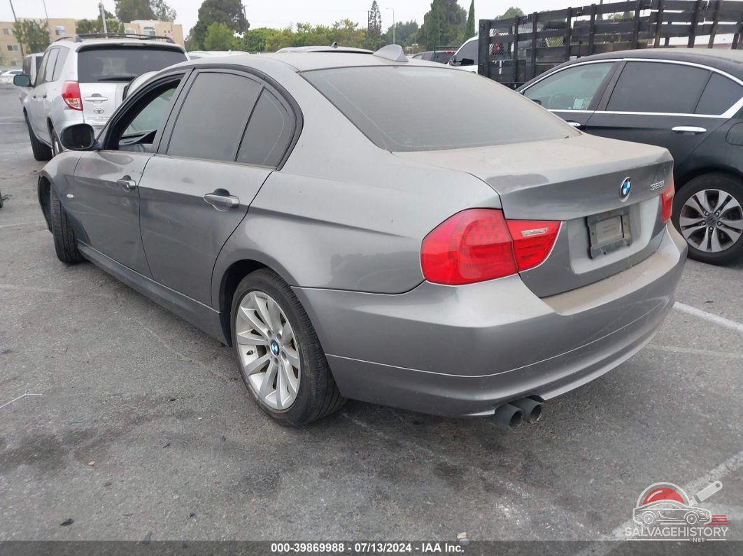 WBAPH5G56BNM77752 2011 BMW 328I photo no. 3
