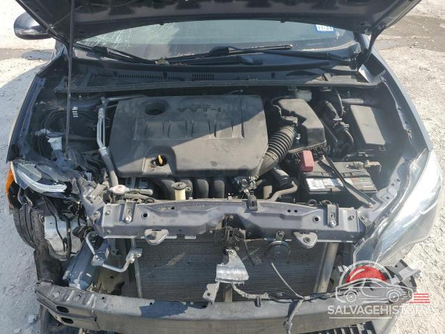 5YFBURHE5HP725726 2017 TOYOTA COROLLA photo no. 11