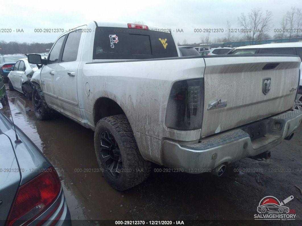 3C6RR7LT1HG592924 2017 RAM 1500 photo no. 3