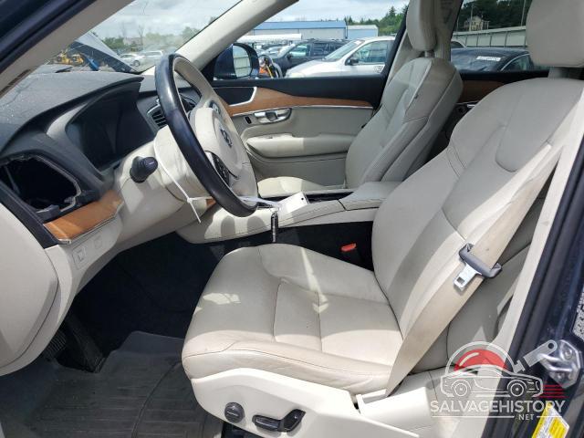 YV4A22PK7M1691106 2021 VOLVO XC90 photo no. 7