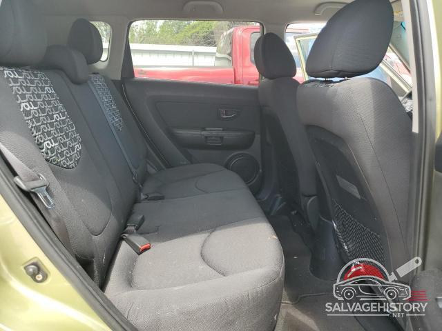 KNDJT2A25B7304927 2011 KIA SOUL photo no. 10