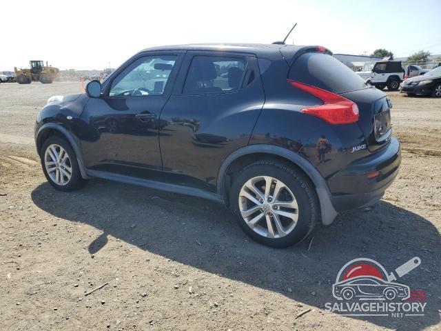 JN8AF5MV4CT124186 2012 NISSAN JUKE photo no. 2