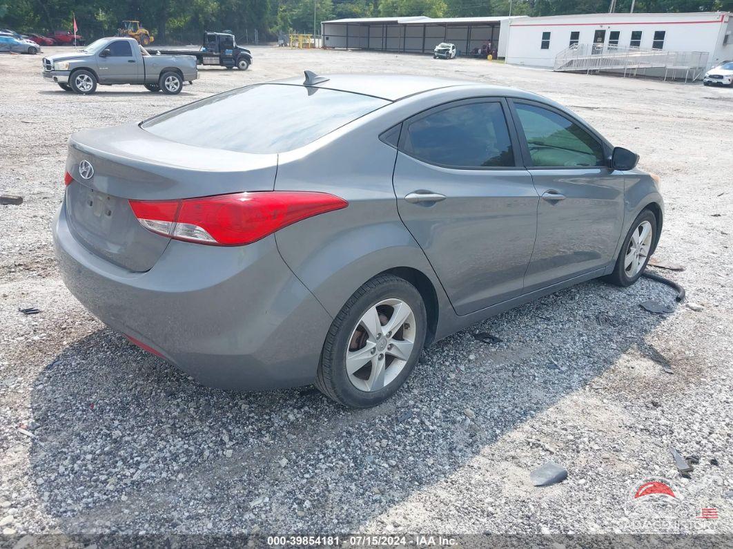 5NPDH4AE4DH345276 2013 HYUNDAI ELANTRA photo no. 4