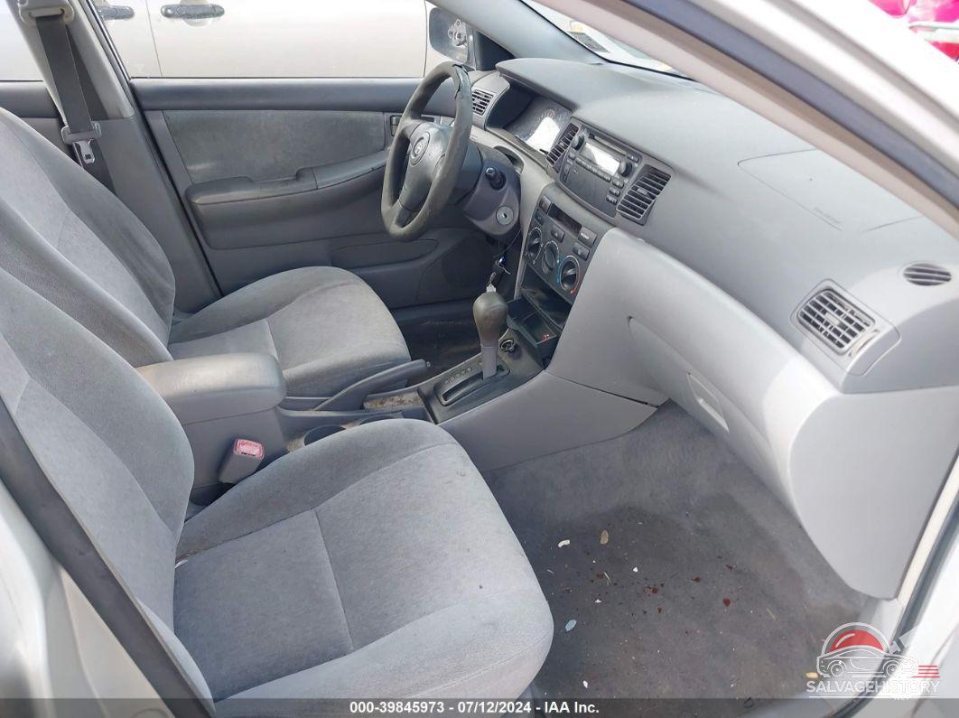 1NXBR32E64Z280168 2004 TOYOTA COROLLA photo no. 5