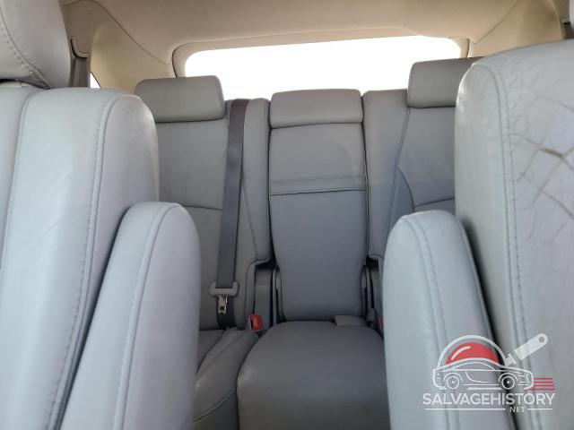 2T2GK31U78C039063 2008 LEXUS RX350 photo no. 10