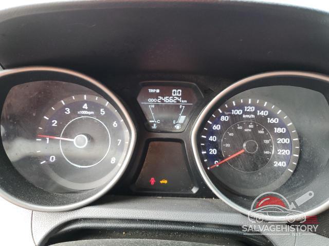 5NPDH4AE5DH364631 2013 HYUNDAI ELANTRA photo no. 9