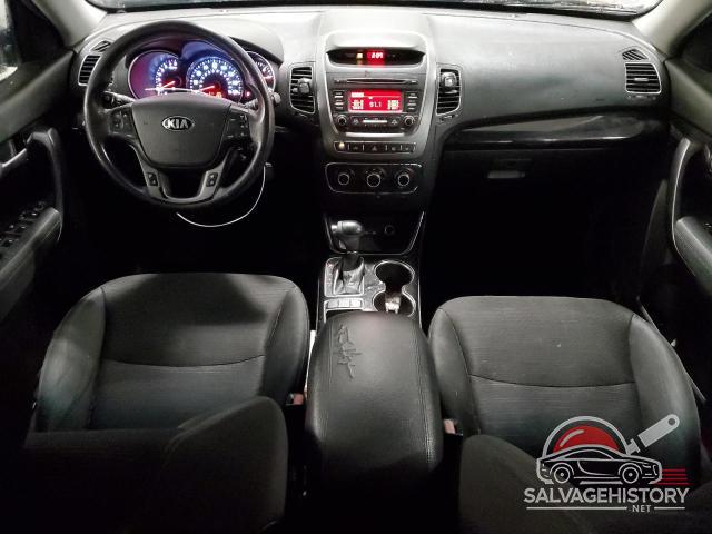 5XYKTCA64FG565715 2015 KIA SORENTO photo no. 8