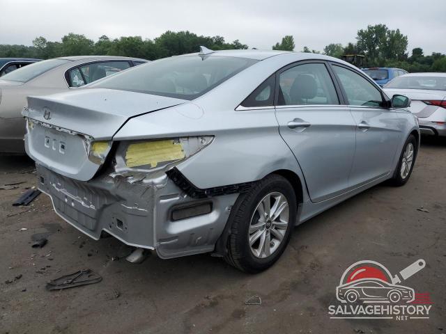 5NPEB4AC8DH649764 2013 HYUNDAI SONATA photo no. 3