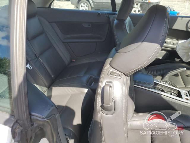 YV1672MCXBJ117338 2011 VOLVO C70 photo no. 10