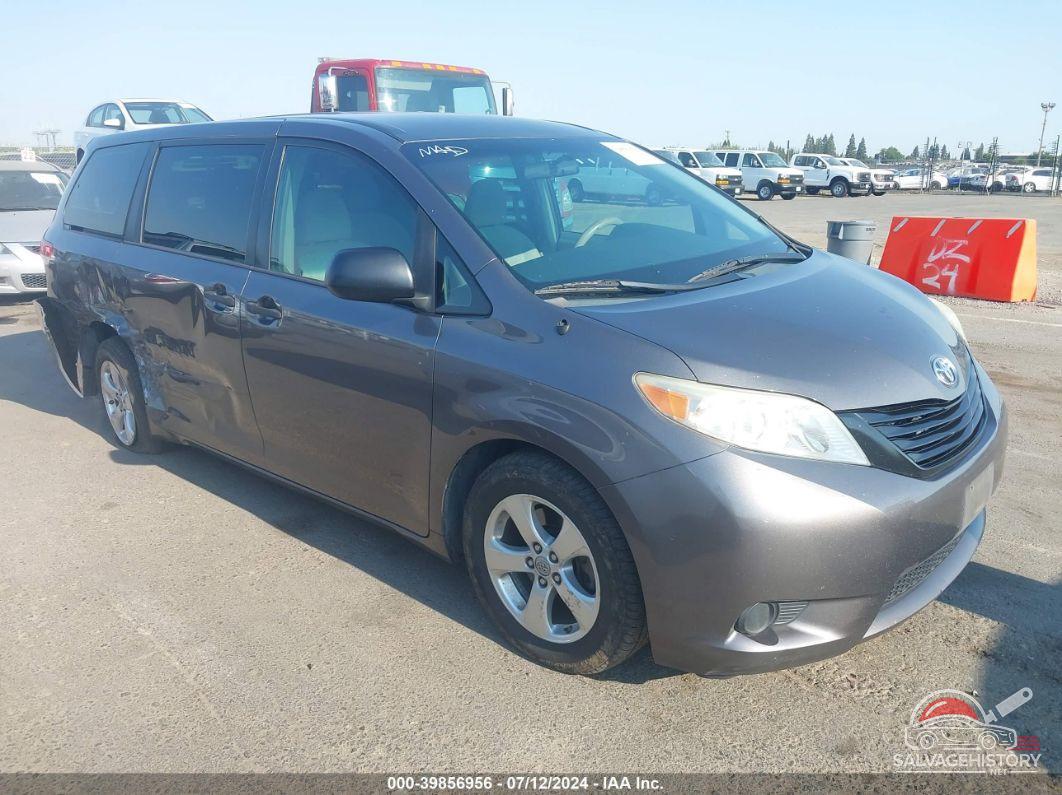 5TDZK3DC0DS327024 2013 TOYOTA SIENNA photo no. 19
