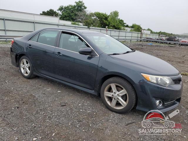 4T1BF1FK7EU380522 2014 TOYOTA CAMRY photo no. 4