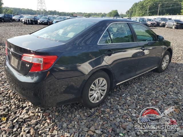 4T4BF1FK1DR305660 2013 TOYOTA CAMRY photo no. 3