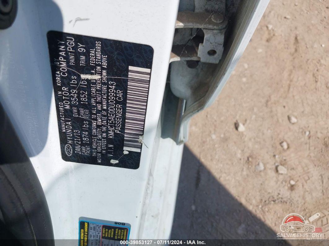 KMHCT5AE0DU099943 2013 HYUNDAI ACCENT photo no. 9