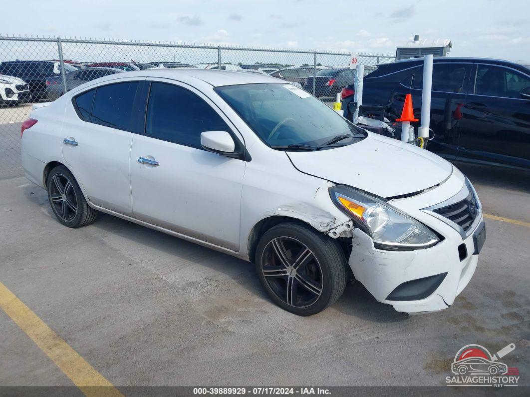 3N1CN7AP7FL841668 2015 NISSAN VERSA photo no. 22