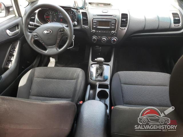 3KPFK4A73HE069209 2017 KIA FORTE photo no. 8