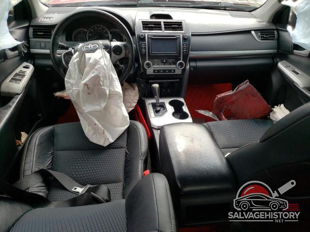 4T1BF1FK0EU763623 2014 TOYOTA CAMRY photo no. 8