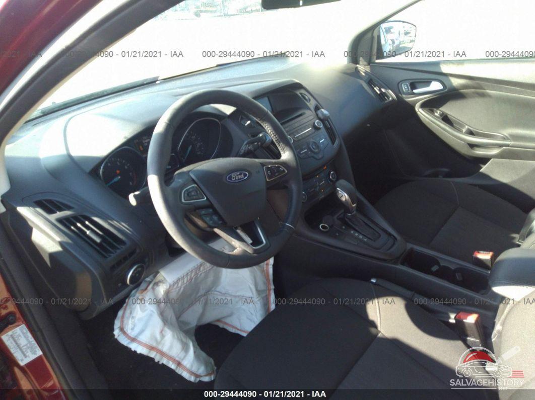 1FADP3K23HL346508 2017 FORD FOCUS photo no. 5