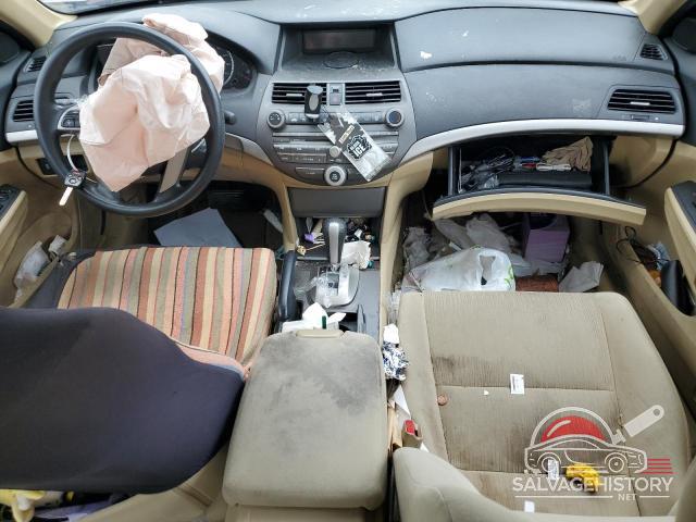 1HGCP2F43BA067799 2011 HONDA ACCORD photo no. 8