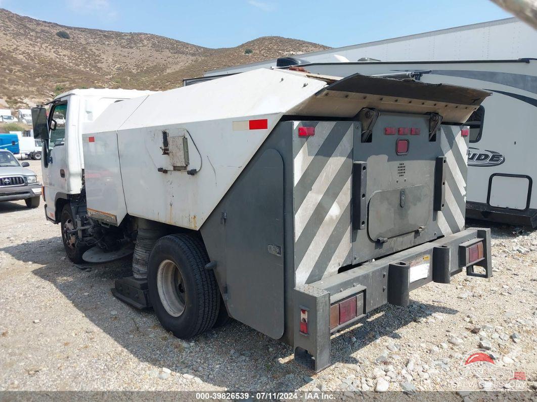 JALC4B14827002845 2002 ISUZU NPR photo no. 3