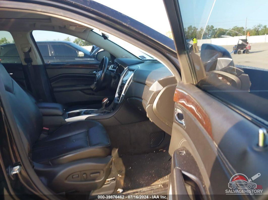 3GYFNDE3XES658408 2014 CADILLAC SRX photo no. 5