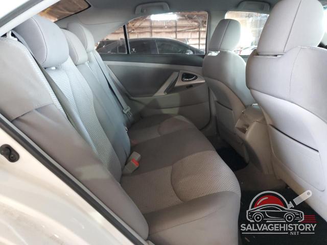 4T1BF3EK1AU530132 2010 TOYOTA CAMRY photo no. 10