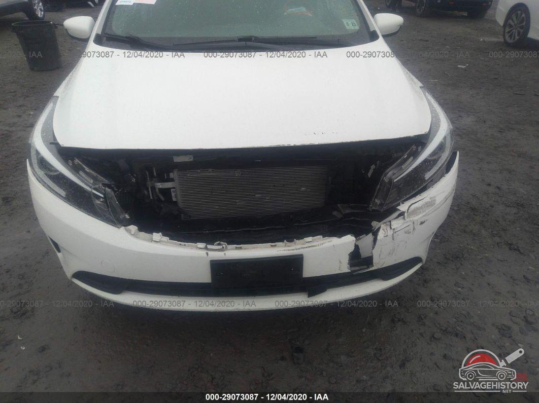 3KPFK4A71JE242005 2018 KIA FORTE photo no. 6