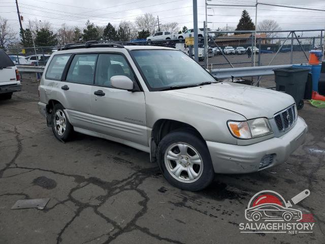 JF1SF65681H752318 2001 SUBARU FORESTER photo no. 4