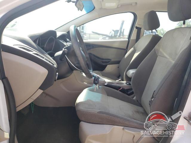 1FAHP3F21CL360167 2012 FORD FOCUS photo no. 7