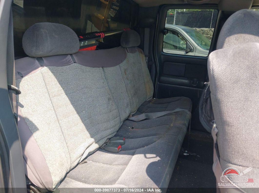 2GTEK19V311281382 2001 GMC SIERRA 1500 photo no. 8