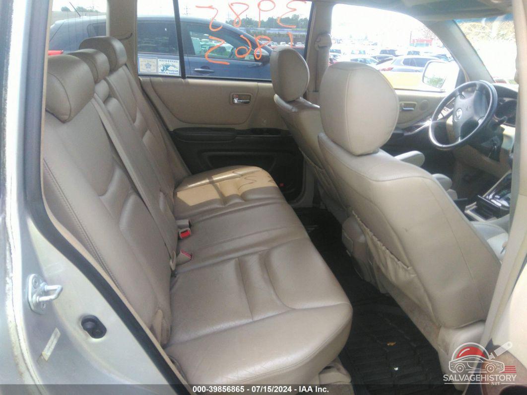 JTEHF21A820089190 2002 TOYOTA HIGHLANDER photo no. 8