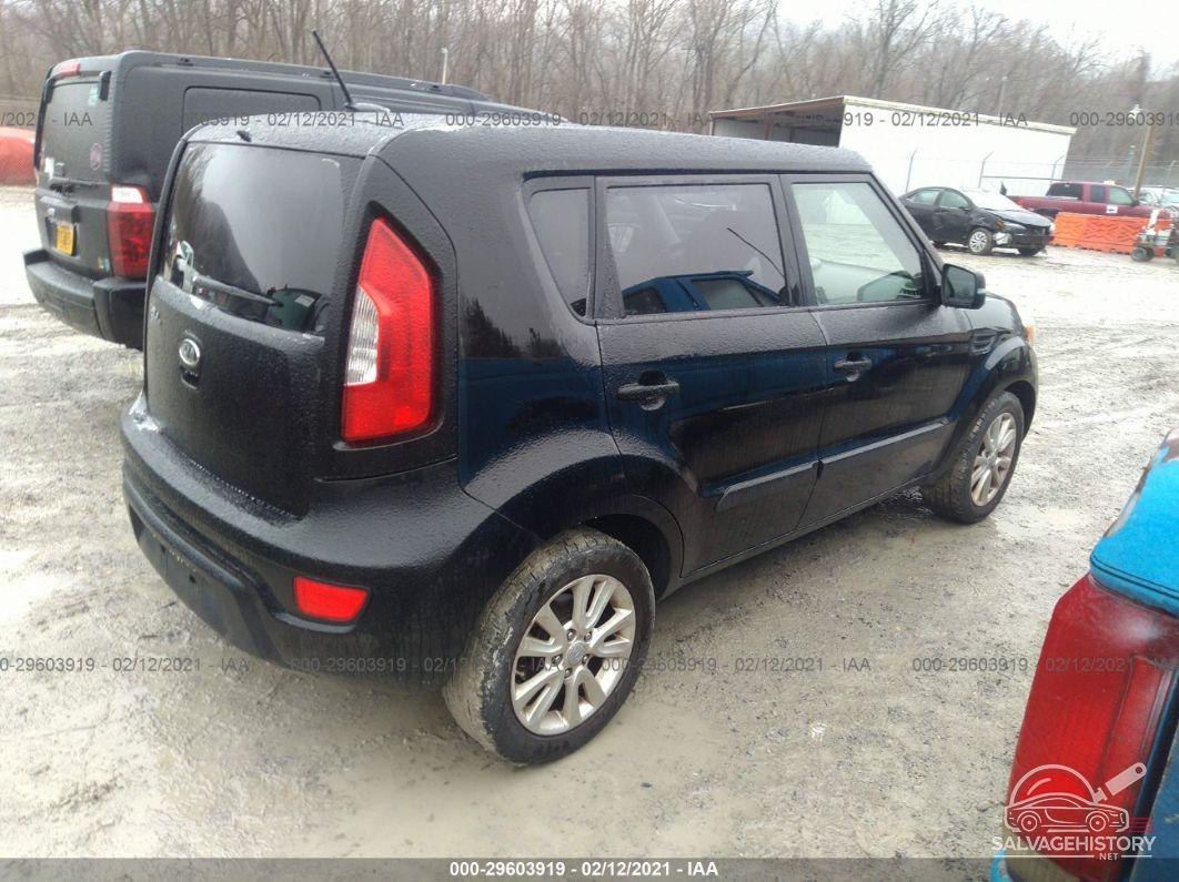 KNDJT2A67C7358461 2012 KIA SOUL photo no. 4