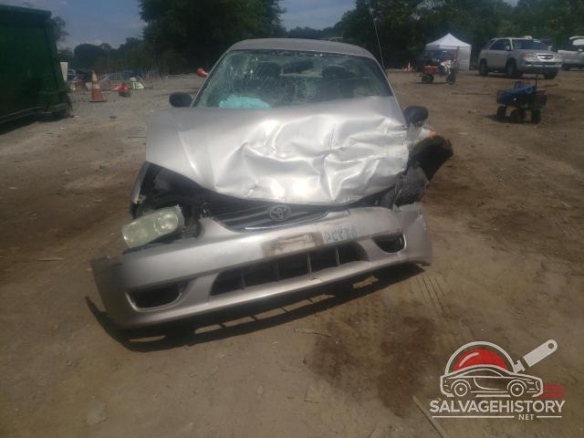 2T1BR12E42C543129 2002 TOYOTA COROLLA photo no. 5