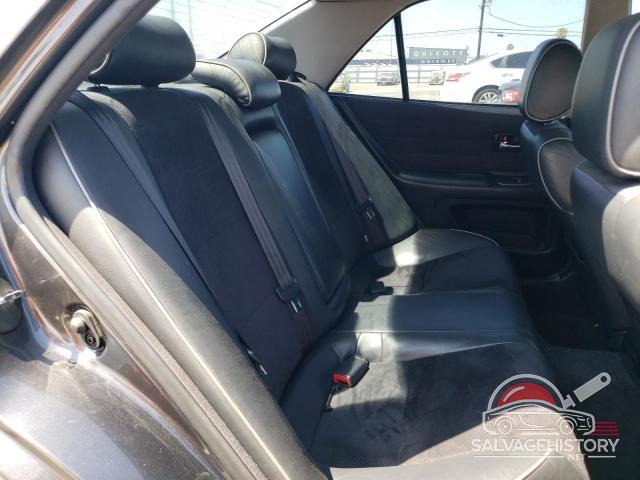 JTHBD192830077967 2003 LEXUS IS photo no. 10
