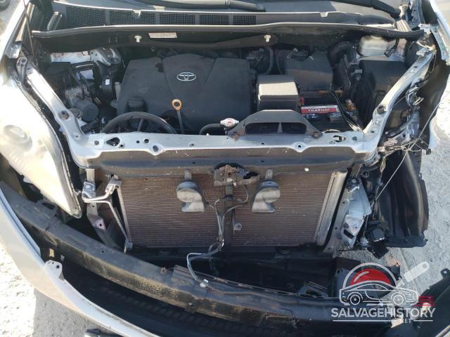 5TDYZ3DC1HS802273 2017 TOYOTA All Models photo no. 12