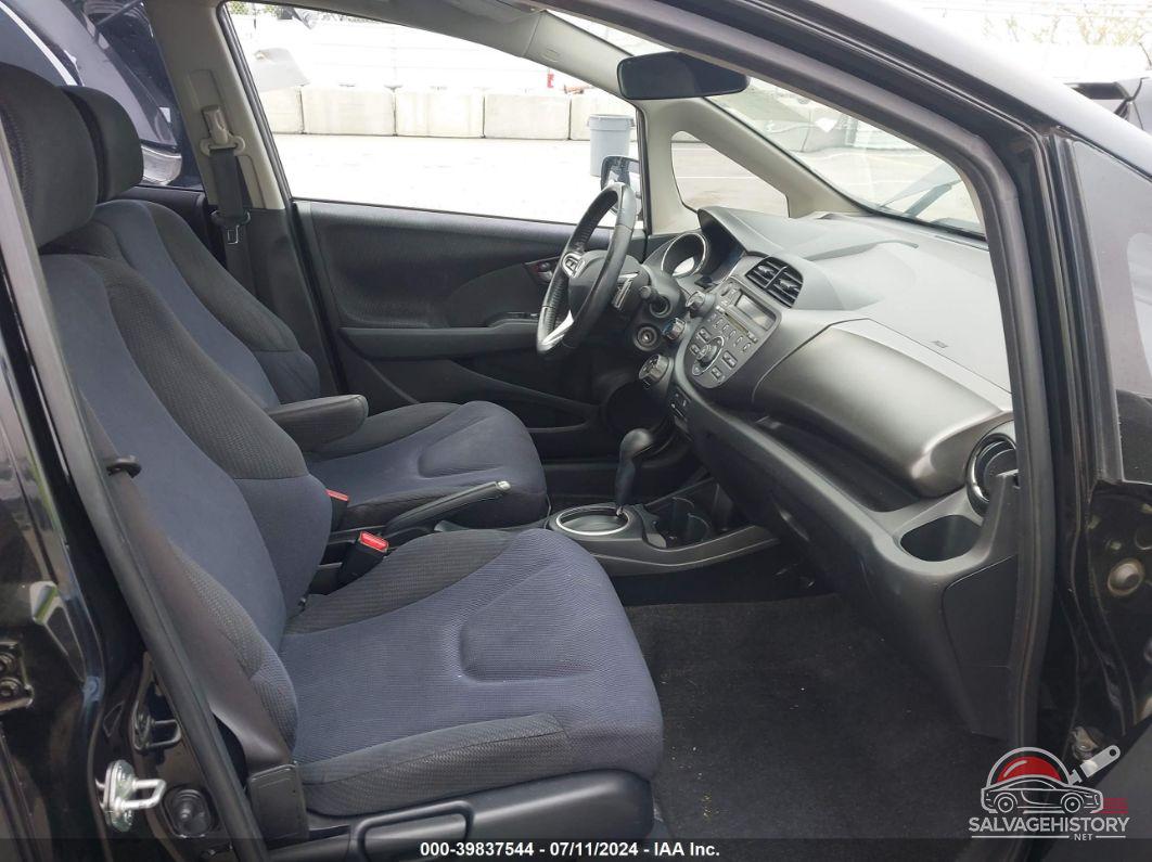 JHMGE8H52DC046334 2013 HONDA FIT photo no. 5